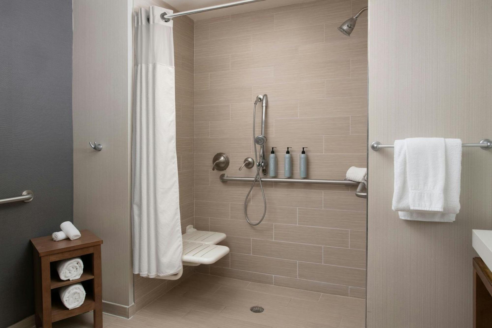 Courtyard By Marriott Lubbock Downtown/University Area Eksteriør billede